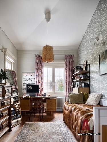 Фото интерьера детской дома в стиле неоклассика 
