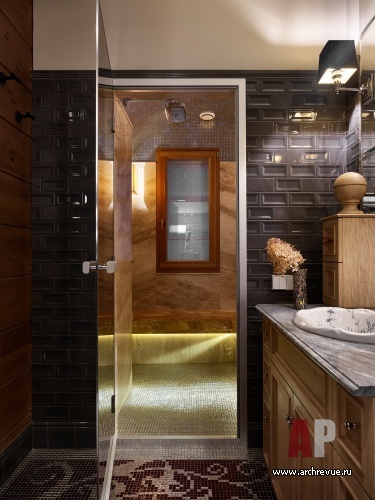Фото интерьера сауны дома в стиле неоклассика 