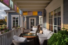 Фото террасы дома в стиле неоклассика