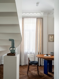 Фото интерьера столовой квартиры в стиле фьюжн