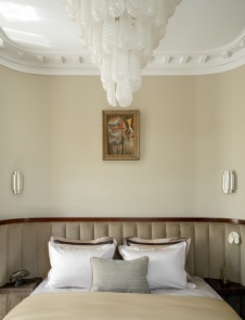 Фото интерьера спальни квартиры в стиле фьюжн