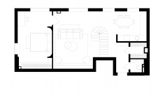 План квартиры с лестницей.