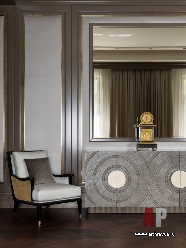 Фото интерьера спальни дома в стиле неоклассика