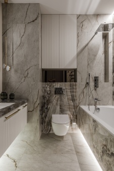 Фото интерьера ванной квартиры в стиле неоклассика 