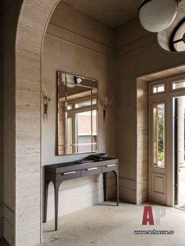 Фото интерьера входной зоны дома в стиле ар-деко