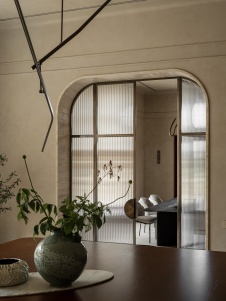 Фото интерьера кухни дома в стиле ар-деко 