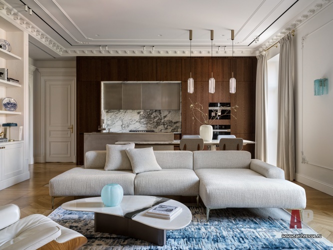 Фото интерьера зоны отдыха квартиры в стиле неоклассика