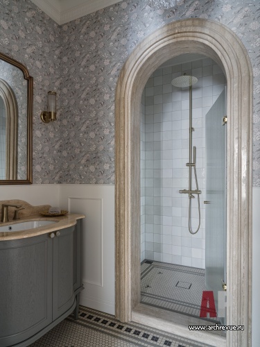 Фото интерьера санузла квартиры в стиле неоклассика