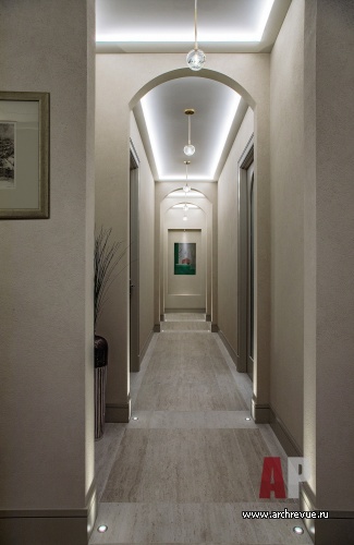 Фото интерьера коридора квартиры в стиле фьюжн