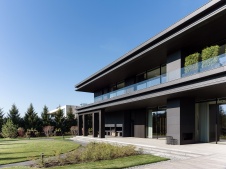 Фото фасада дома в современном стиле