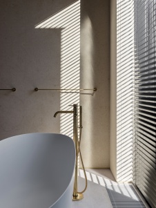 Фото интерьера санузла дома в современном стиле 