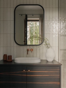 Фото интерьера санузла дома в современном стиле 