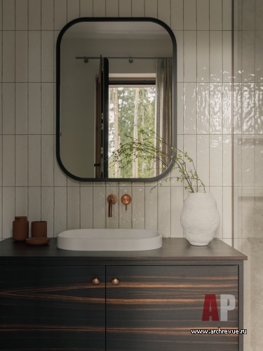Фото интерьера санузла дома в современном стиле 