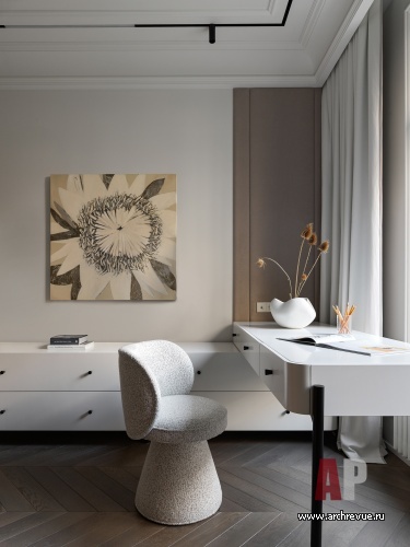 Фото интерьера детской квартиры в стиле неоклассика