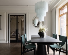 Современная петербургская классика 