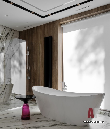 Фото интерьера ванной дома в стиле фьюжн 