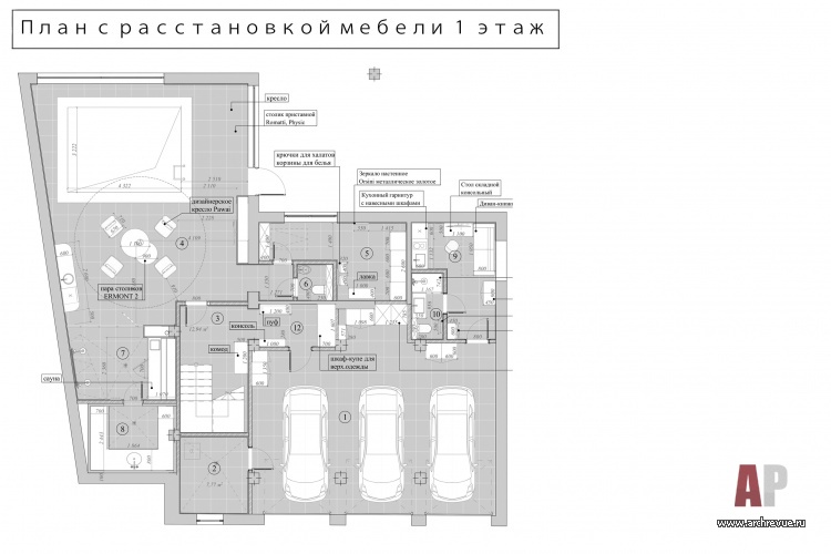 План цокольного этажа трехэтажного дома. Общая площадь – 600 кв. м.