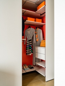 Фото интерьера гардеробной квартиры в стиле фьюжн 