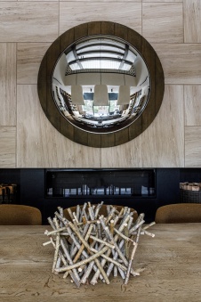 Фото интерьера столовой дома в стиле фьюжн