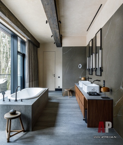 Фото интерьера ванной дома в стиле фьюжн