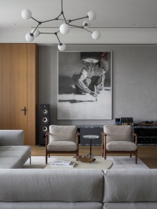 Фото интерьера гостиной квартиры в стиле неоклассика