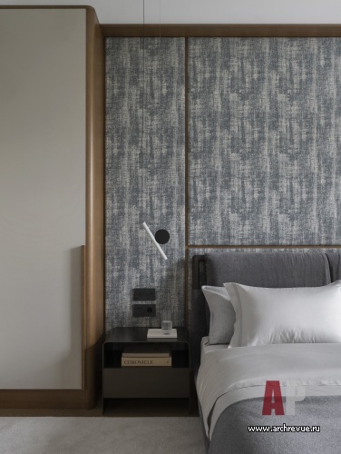 Фото интерьера спальни квартиры в стиле неоклассика 