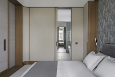 Фото интерьера спальни квартиры в стиле неоклассика 