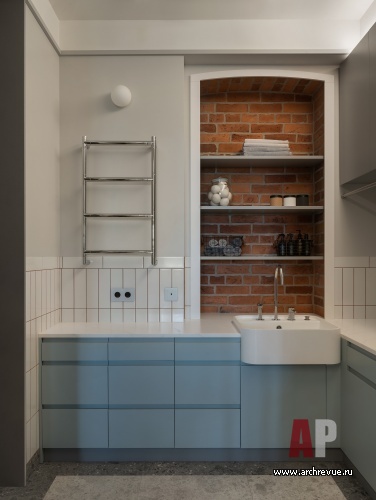 Фото интерьера санузла квартиры в стиле неоклассика 