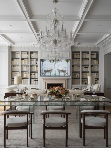 Фото интерьера гостиной квартиры в стиле неоклассика