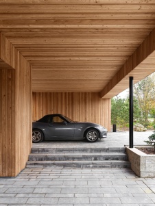 Фото фасада деревянного дома в скандинавском стиле