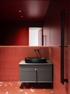 Фото интерьера гостевого санузла деревянного дома в скандинавском стиле