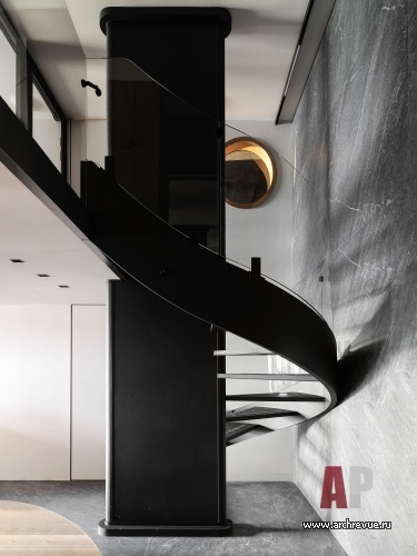 Фото лестницы квартиры в стиле лофт