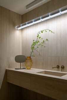 Фото интерьера санузла квартиры в стиле минимализм