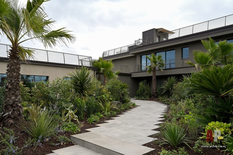 Фото интерьера входной зоны квартиры в стиле минимализм