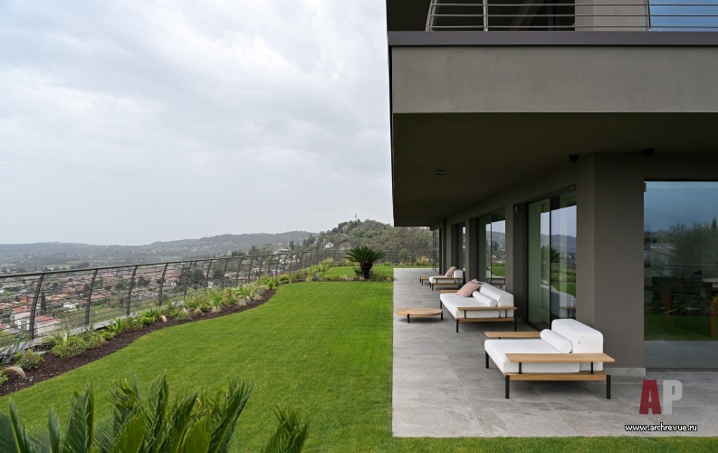 Фото террасы квартиры в стиле минимализм