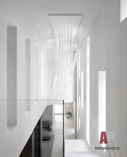 Фото лестницы дома в стиле минимализм