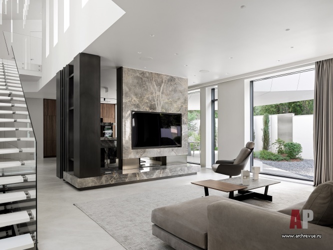 Фото интерьера гостиной дома в стиле минимализм
