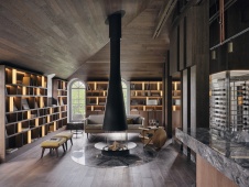 Фото интерьера гостиной квартиры в стиле шале 