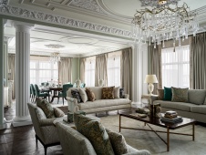 Парадная неоклассика в Санкт-Петербурге 