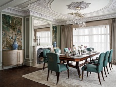 Фото интерьера столовой квартиры в стиле неоклассика 