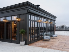 Фото интерьера веранды квартиры в стиле неоклассика 