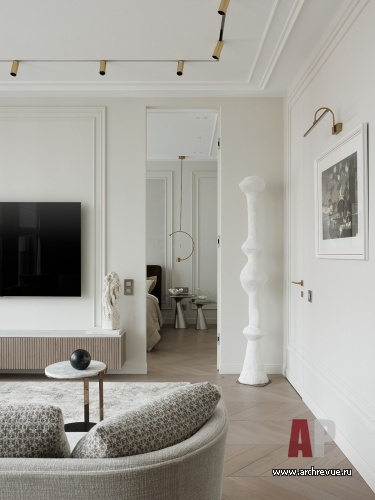 Фото интерьера гостиной квартиры в стиле неоклассика