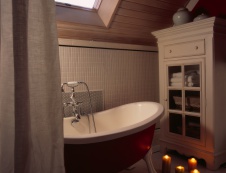 Фото интерьера санузла двухэтажного дома в стиле фьюжн