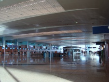 Фото интерьера международного аэропорта «Шереметьево-3» в современном стиле