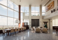 Фото интерьера гостиной гостевой квартиры в современном стиле