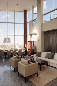 Фото интерьера зоны отдыха гостевой квартиры в современном стиле