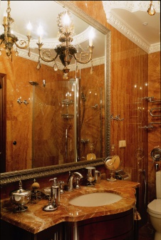 Фото интерьера санузла квартиры в классическом стиле