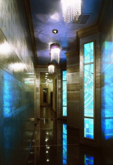 Фото интерьера коридора квартиры в стиле гламур