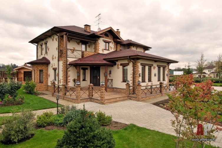 Фото фасада дома в стиле альпийского шале