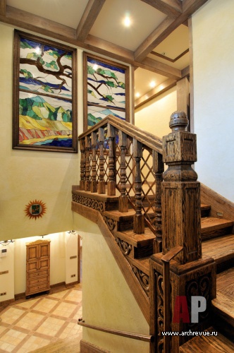Фото лестницы дома в стиле альпийского шале